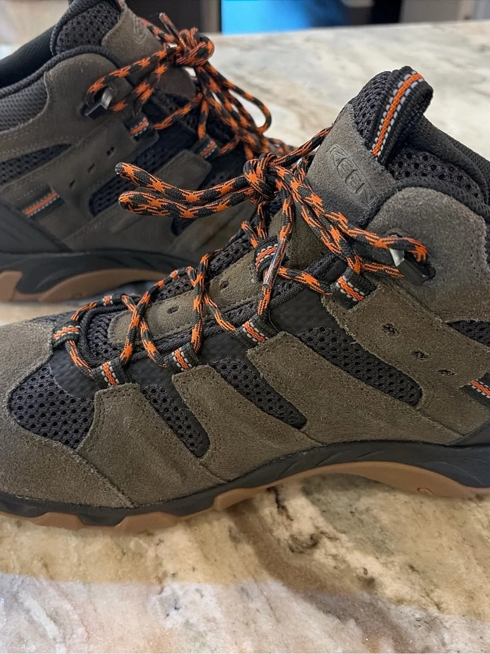 Keen Men's Brown and Orange Mid-Height Hiking Boots SZ 11.5US. NWOT